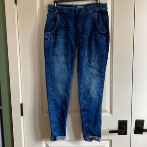Denizen from LEVIS; Low Rise Jogger; Small